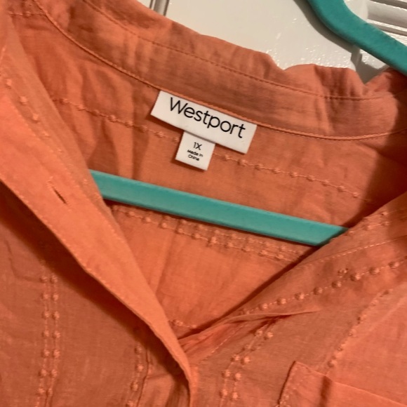 NWOT! Dressbarn Button Down Tie waist blouse - Picture 3 of 4